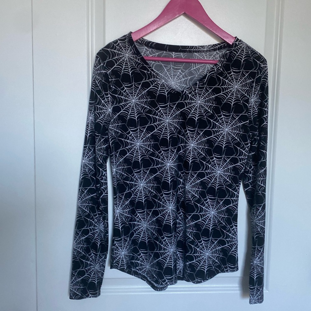 Spider Web V neck Long Sleeve Top‎